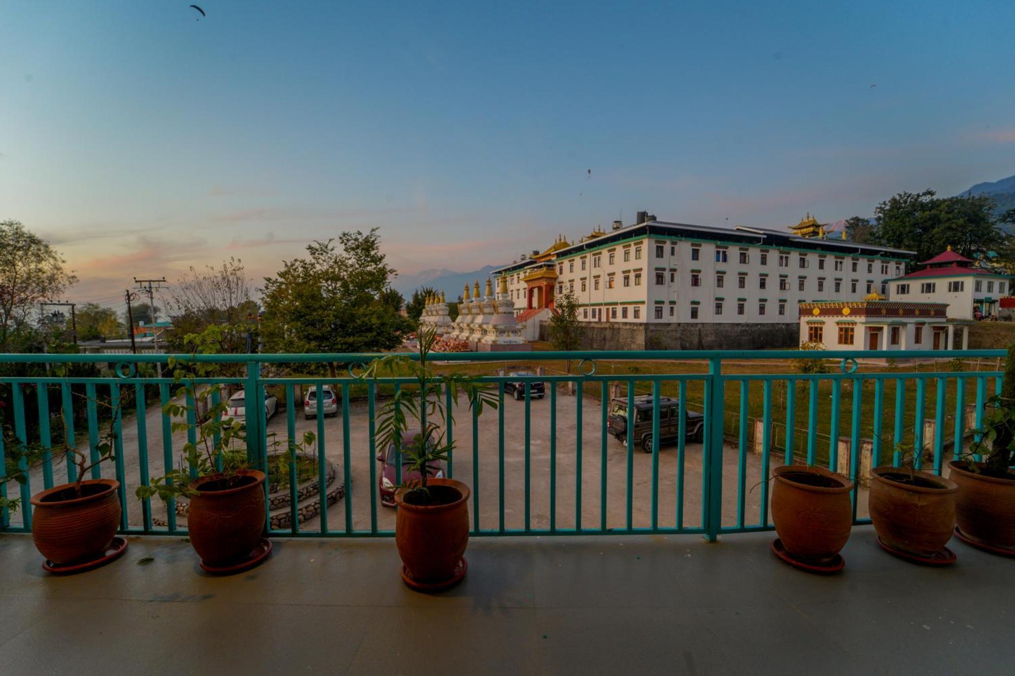 Hotel Chokling Arthouse - The Treasure Of Himalayas Bīr Zewnętrze zdjęcie