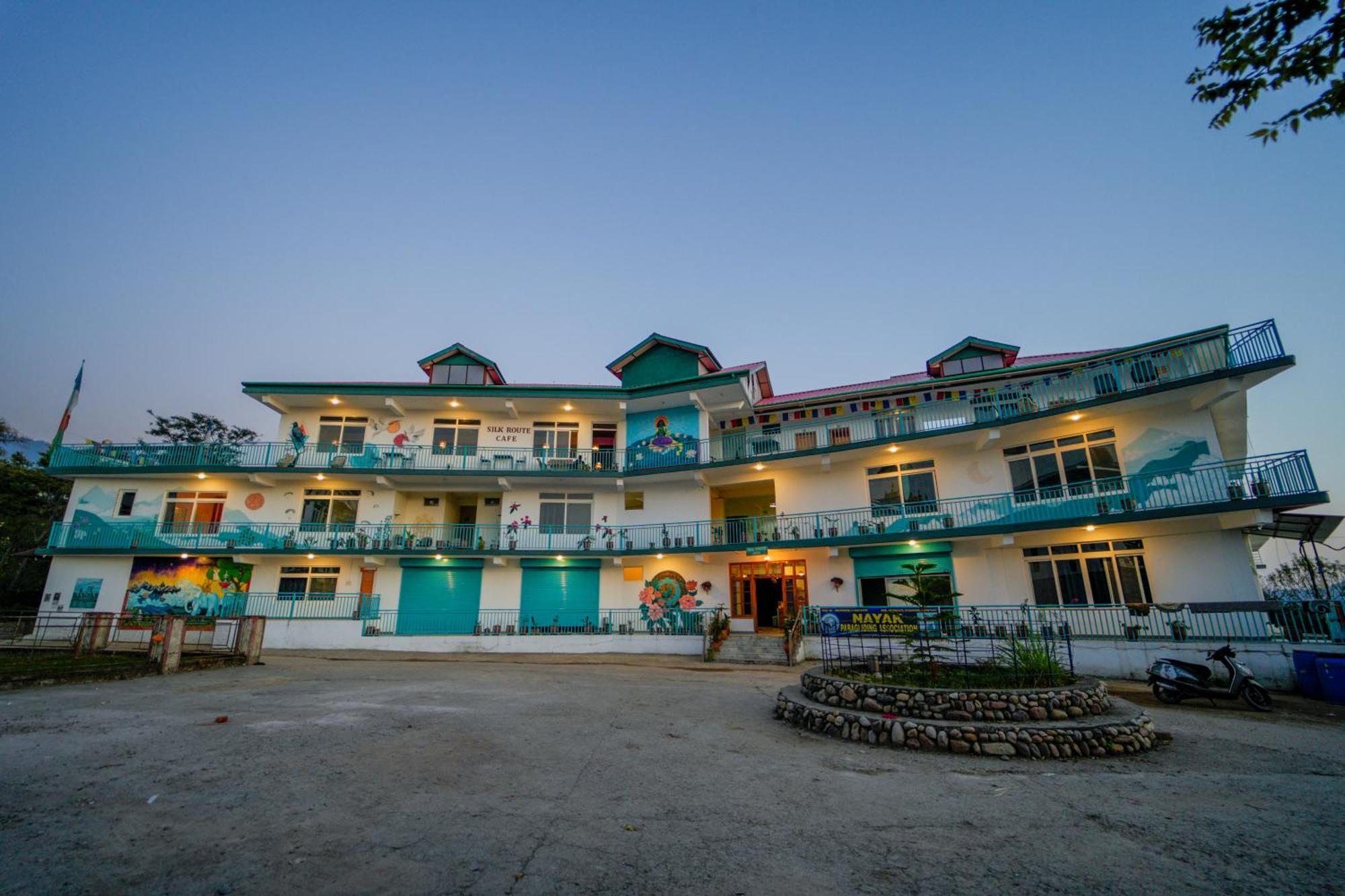 Hotel Chokling Arthouse - The Treasure Of Himalayas Bīr Zewnętrze zdjęcie